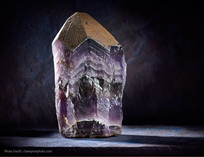 /_astro/11_Amethyst_SingleCrystal.DBU1hc7P.jpg